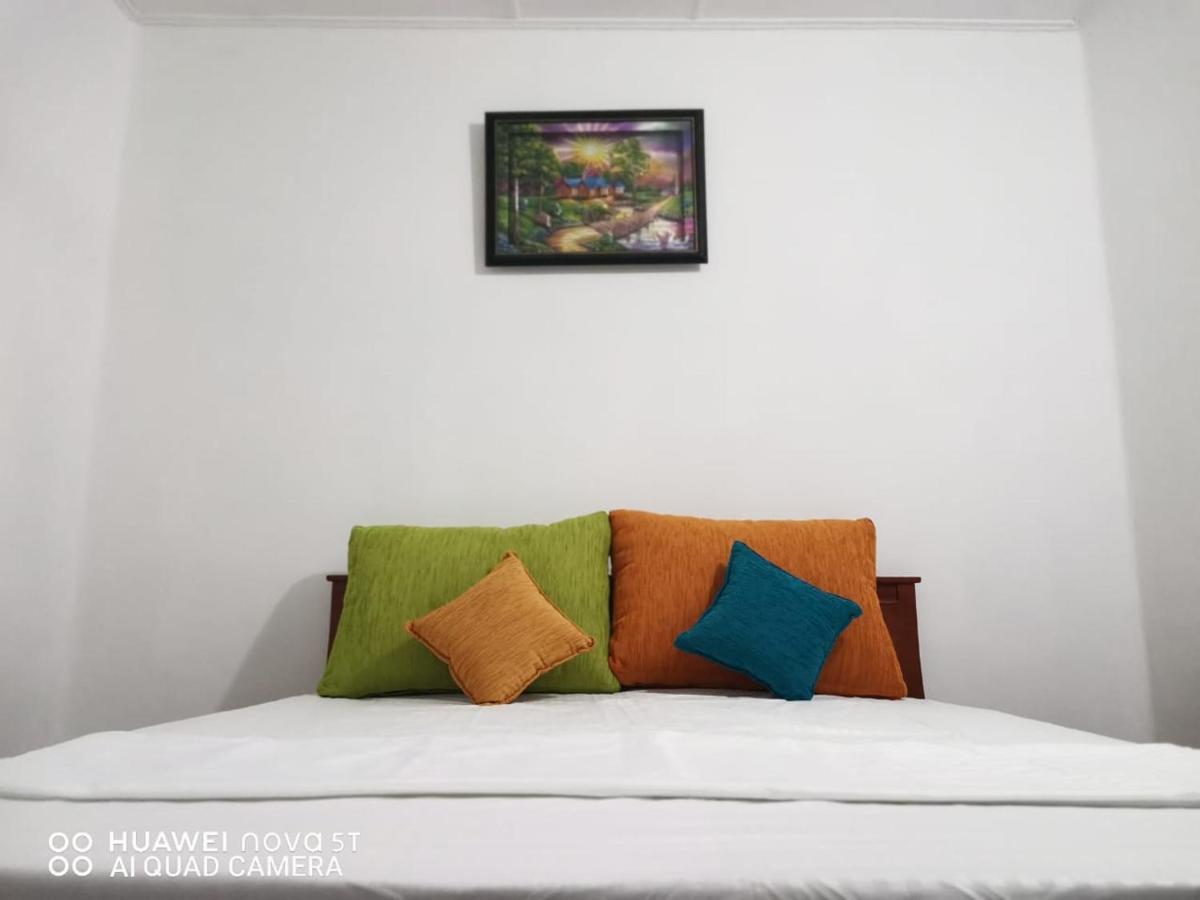 Bee Cottage Negombo Exteriér fotografie